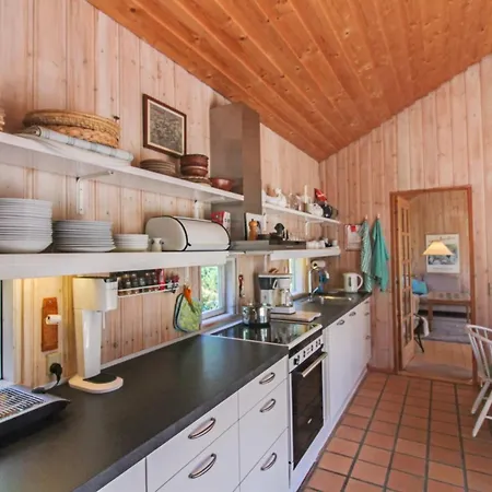 Σπίτι διακοπών Laeff - 50m From The Sea By Interhome
